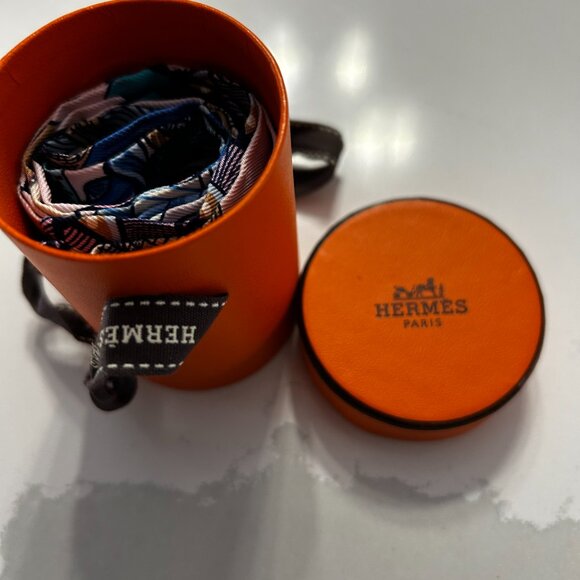 Hermes Silk Tree Of Song Twilly Rose Pale Turquoise with Box - Picture 11 of 15